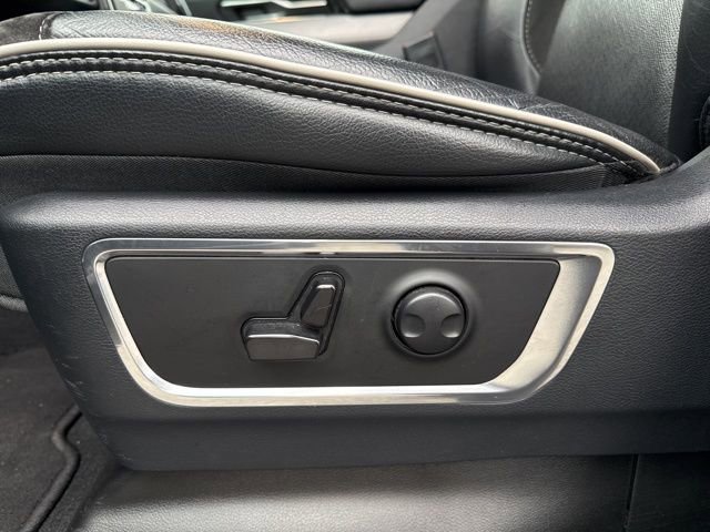 Used 2025 RAM 1500 Laramie image 28