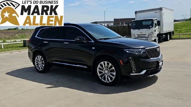 Used 2024 Cadillac XT6 Premium Luxury w/ Technology Package AWD/4WD image 2