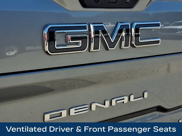 Used 2025 GMC Sierra 2500 Denali Ultimate w/ Snow Plow Prep/Camper Package AWD/4WD image 33