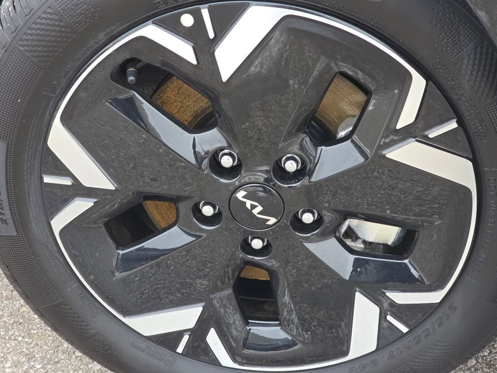 New 2025 Kia Niro Wave w/ Wave Preserve Package image 10