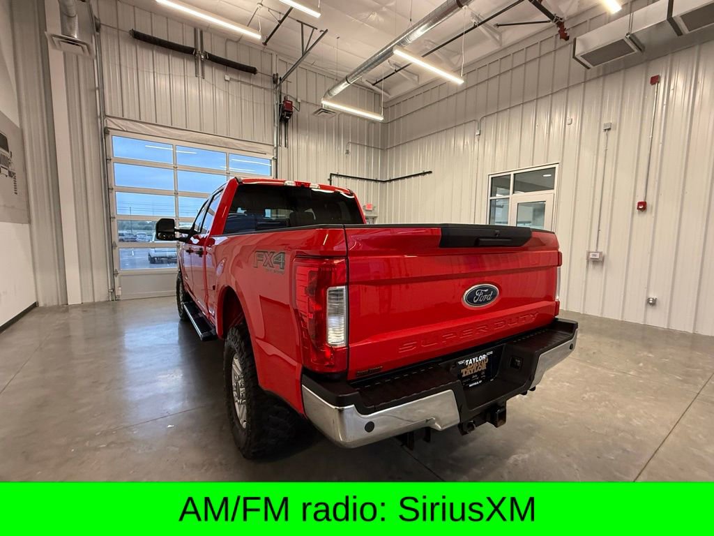 Used 2019 Ford F250 XLT w/ XLT Value Package AWD/4WD image 3