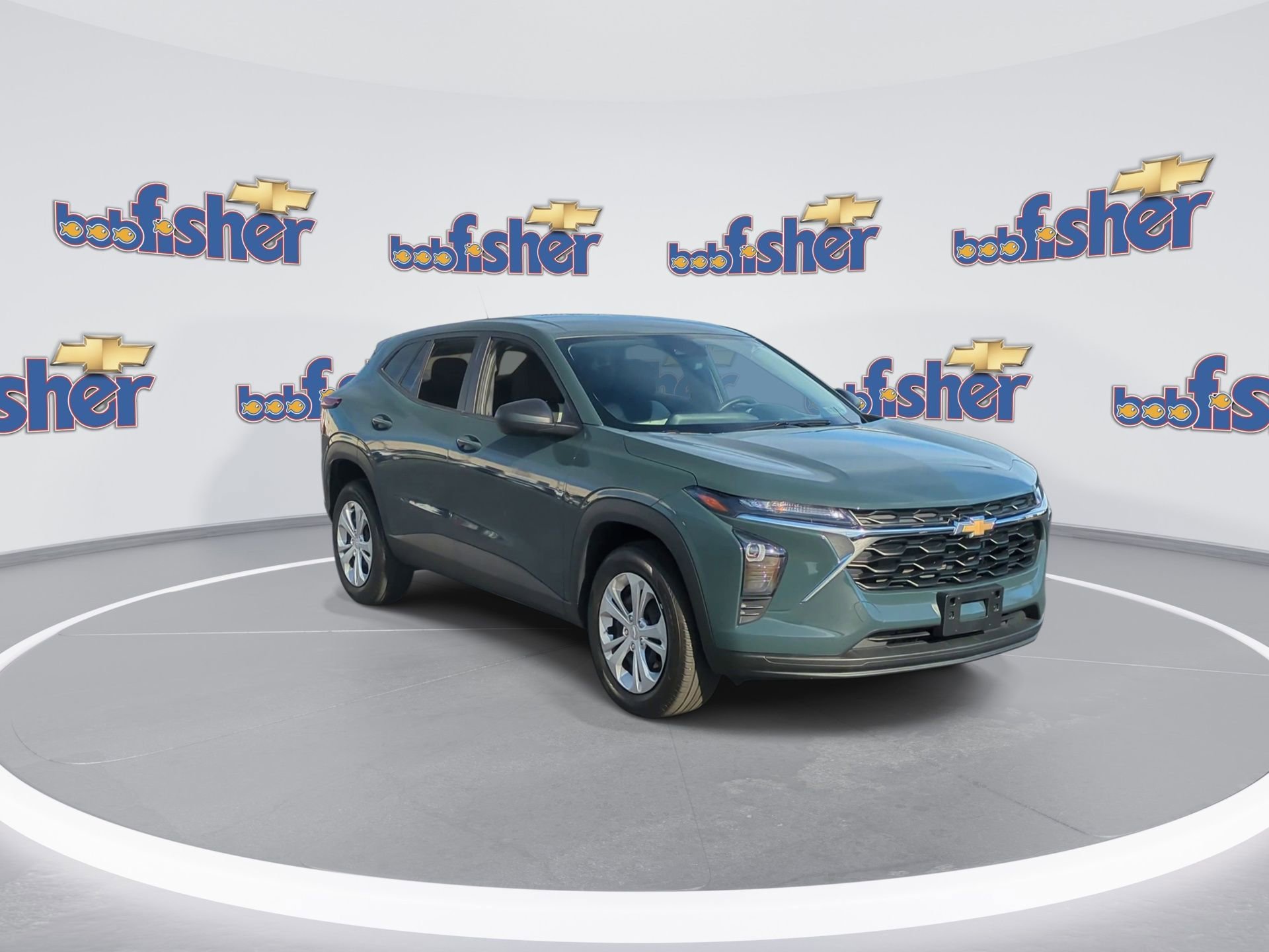 Certified 2025 Chevrolet Trax LS image 2