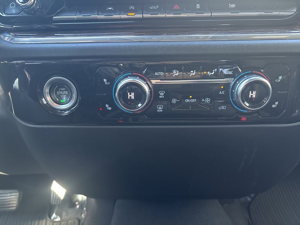 Used 2024 GMC Sierra 1500 Elevation image 35