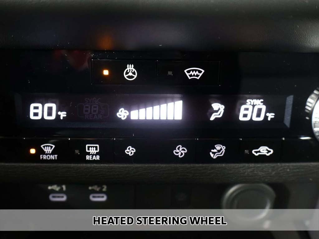 New 2026 Mitsubishi Outlander SE image 10