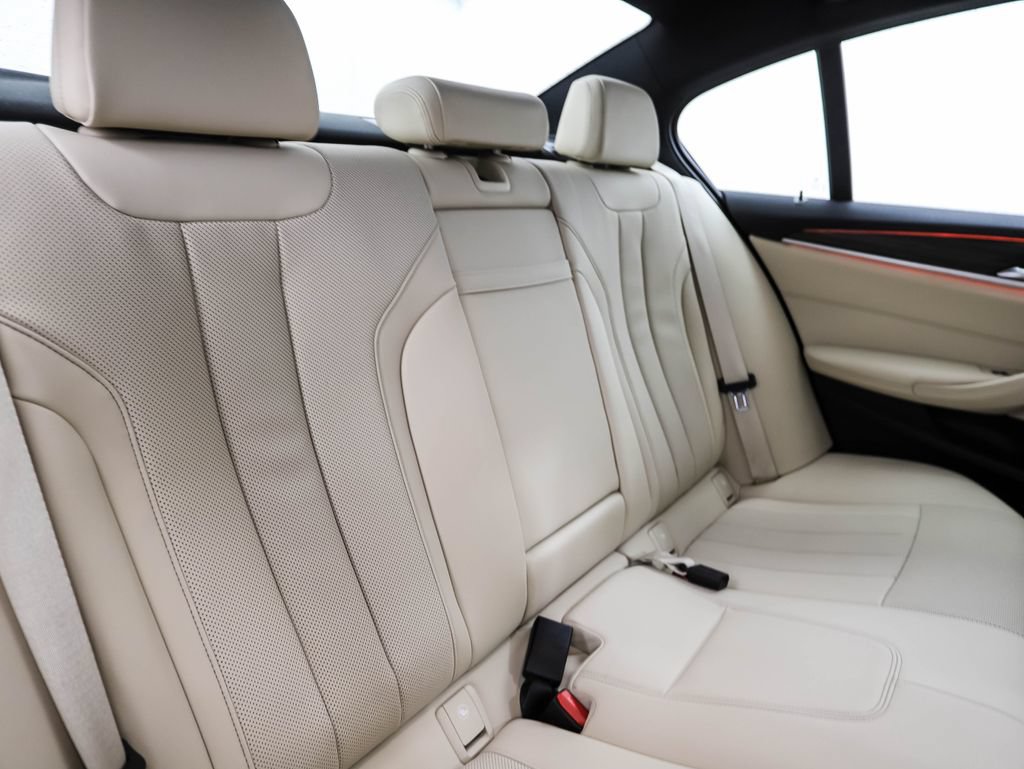 Certified 2023 BMW 530i xDrive AWD/4WD image 27