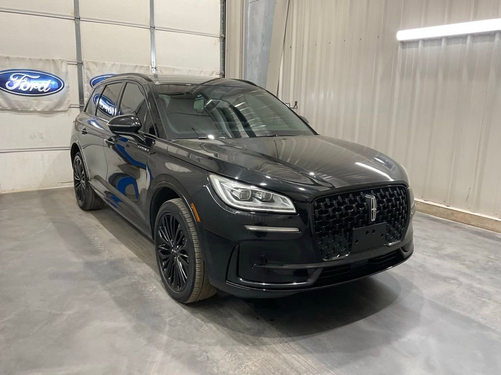 Used 2023 Lincoln Corsair Reserve w/ Equipment Group 201A