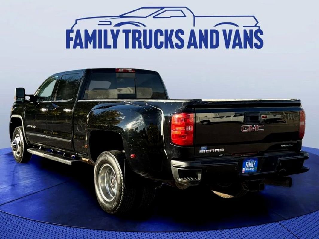 Used 2015 GMC Sierra 3500 Denali w/ Duramax Plus Package image 3