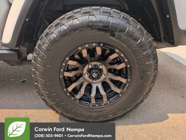 Used 2022 Jeep Gladiator Sport AWD/4WD image 32