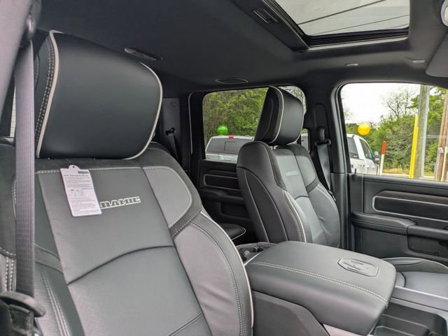 New 2026 RAM 3500 Laramie AWD/4WD image 35