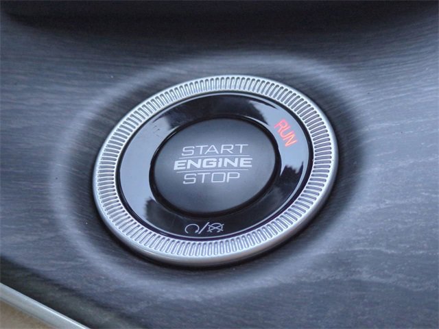 New 2025 Jeep Grand Cherokee Limited w/ Trailer Tow Package image 28