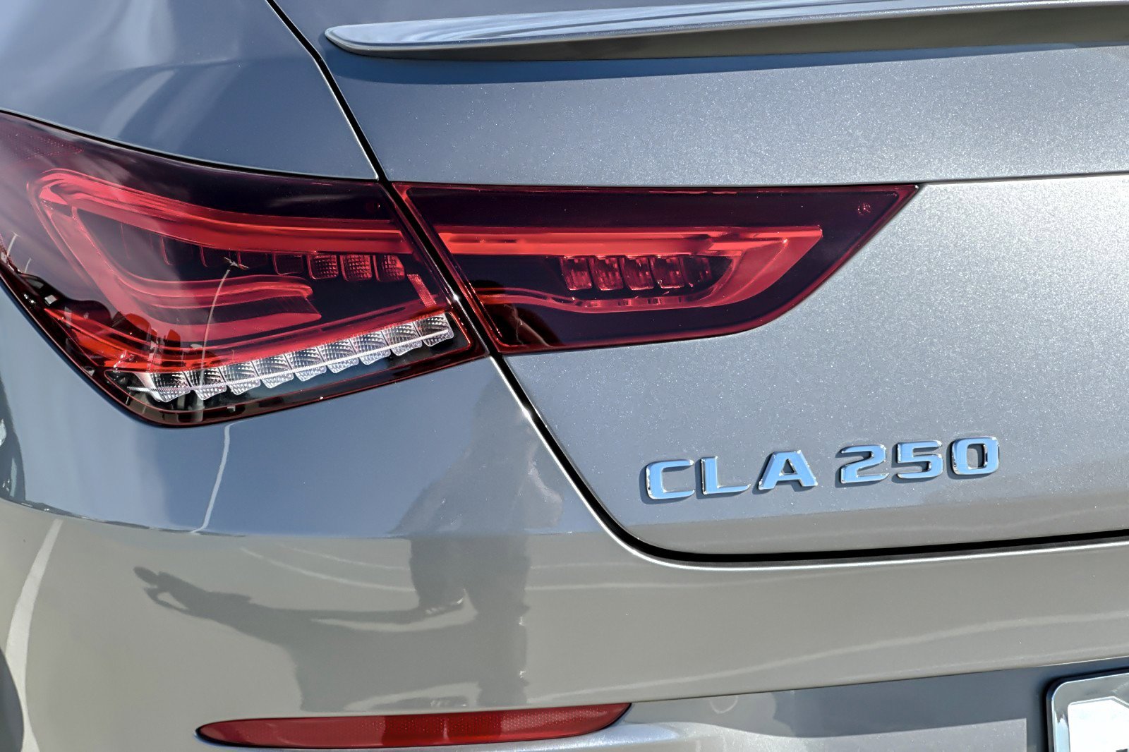 Used 2023 Mercedes-Benz CLA 250 w/ Premium Package image 25