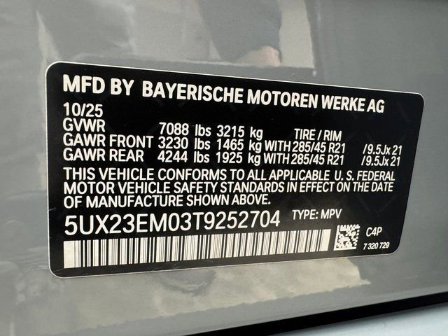 Used 2026 BMW X7 xDrive40i w/ M Sport Package AWD/4WD image 29