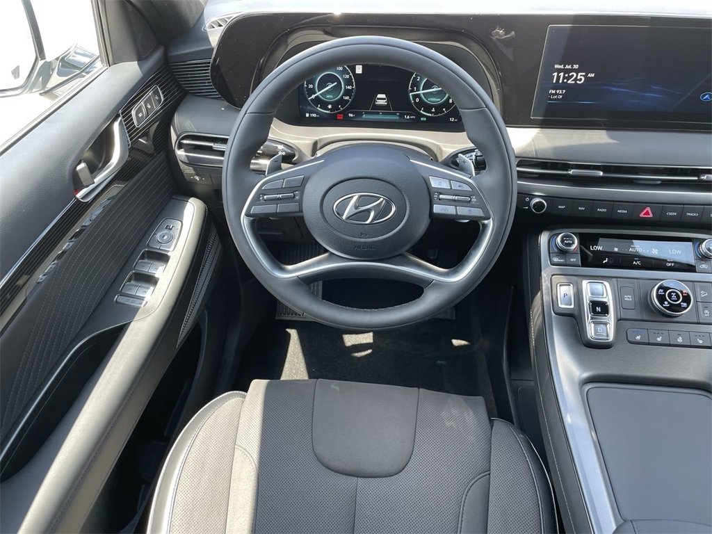 New 2025 Hyundai Palisade Calligraphy image 4