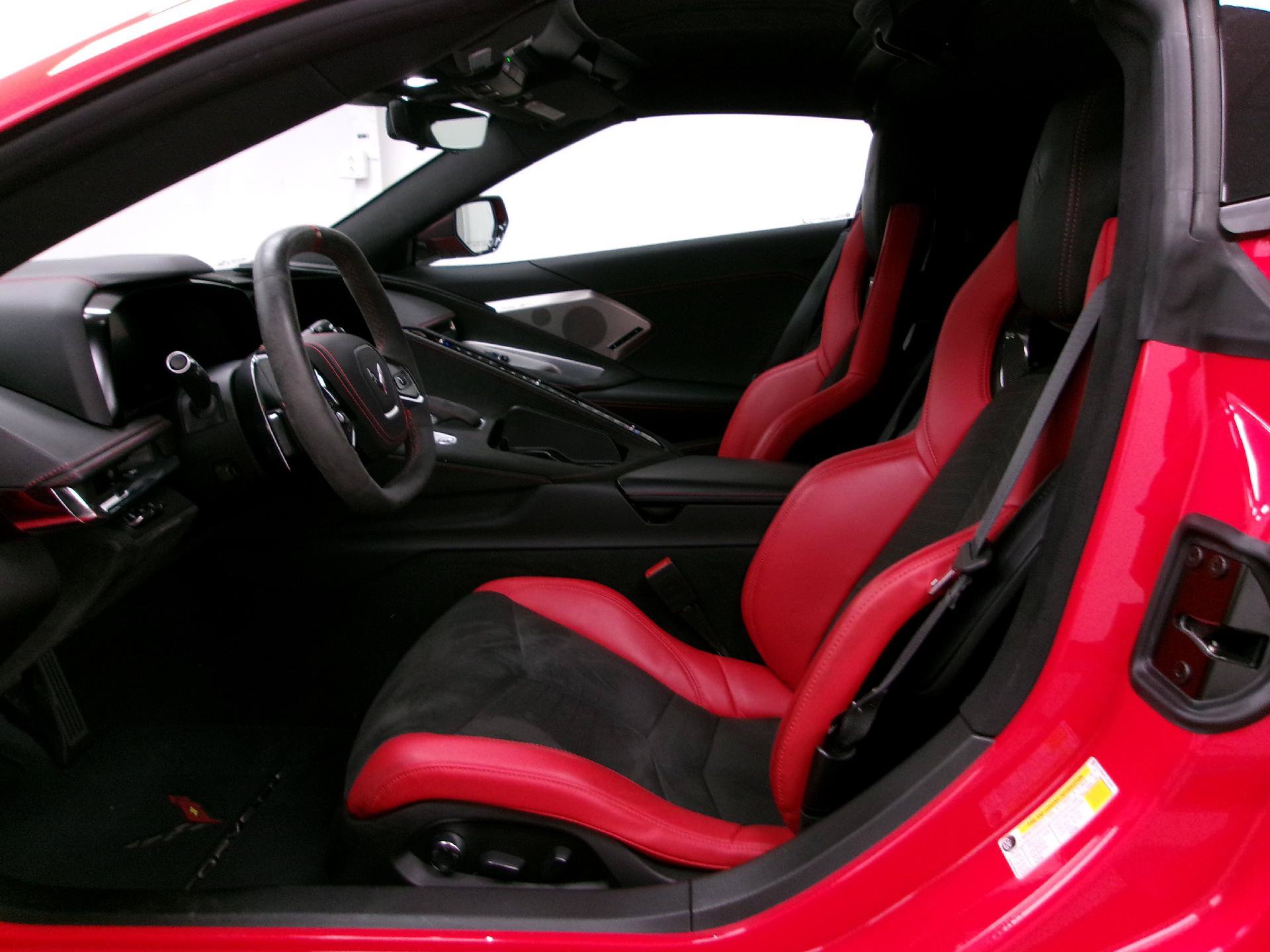 Used 2020 Chevrolet Corvette Stingray Premium Cpe w/ 3LT Preferred Equipment Group RWD image 9