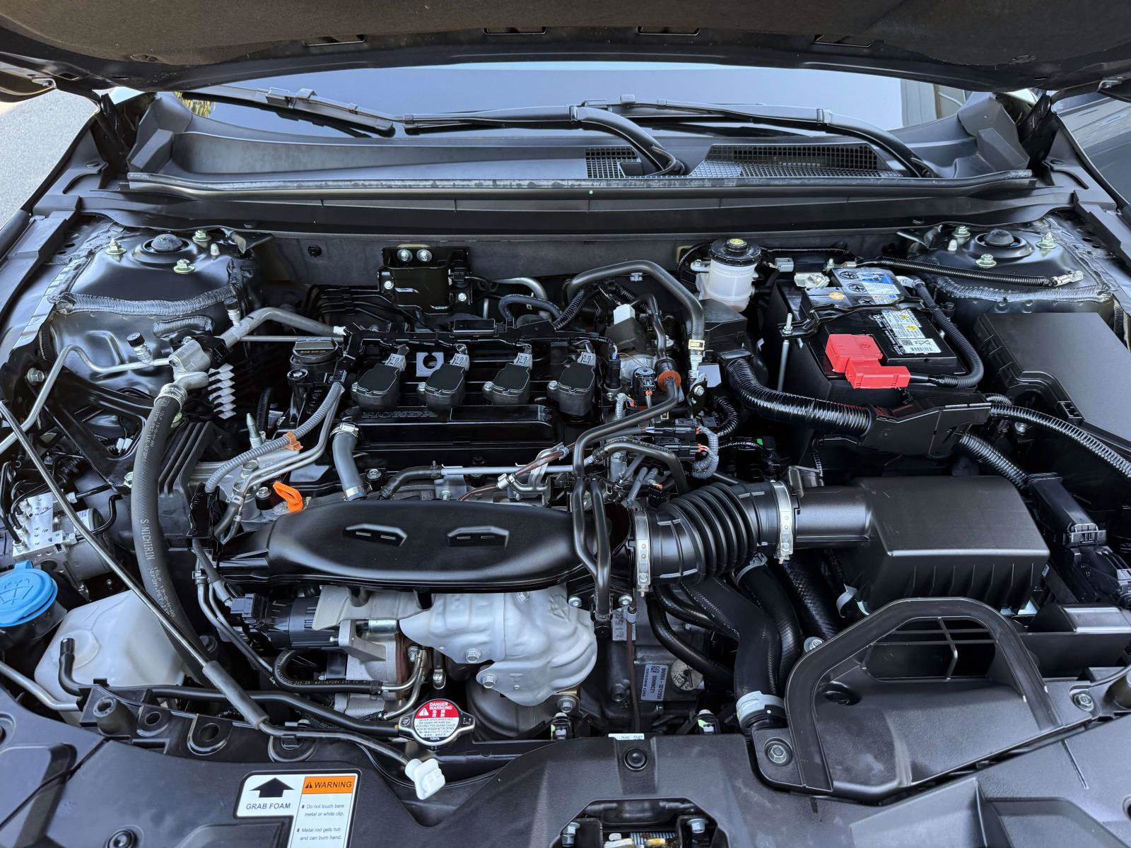 Certified 2025 Honda Accord LX image 25