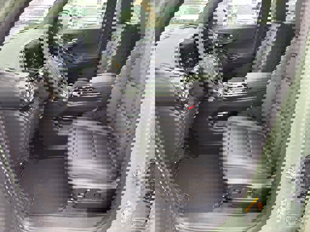 New 2026 Chevrolet Equinox LT w/ Convenience Package II image 8