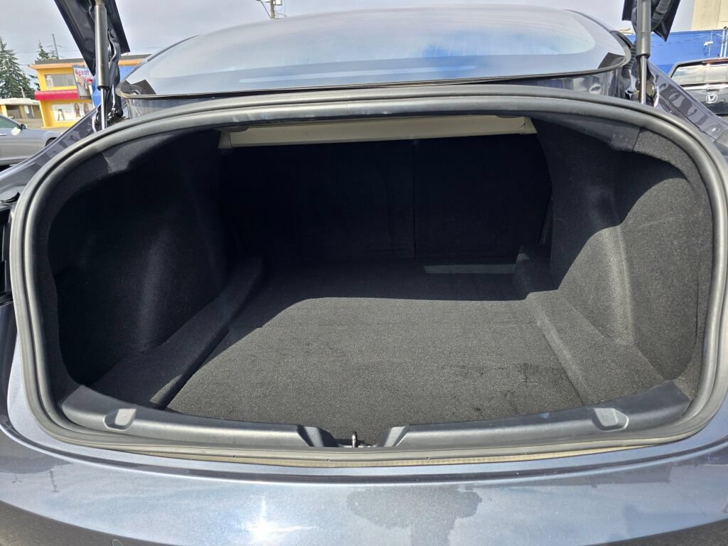 Used 2018 Tesla Model 3 Long Range RWD image 14