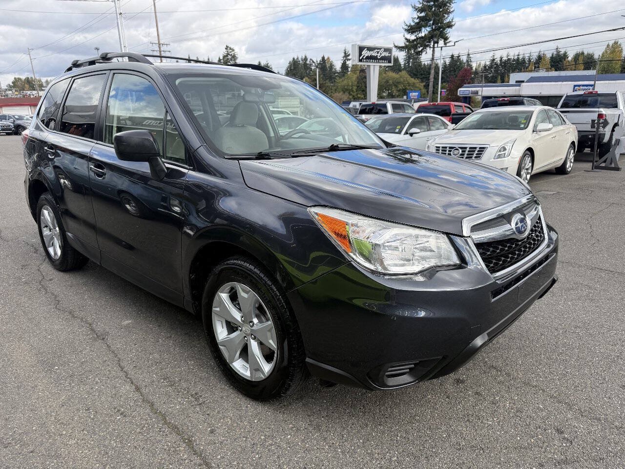 Used 2015 Subaru Forester 2.5i w/ Alloy Wheel Package AWD/4WD image 7