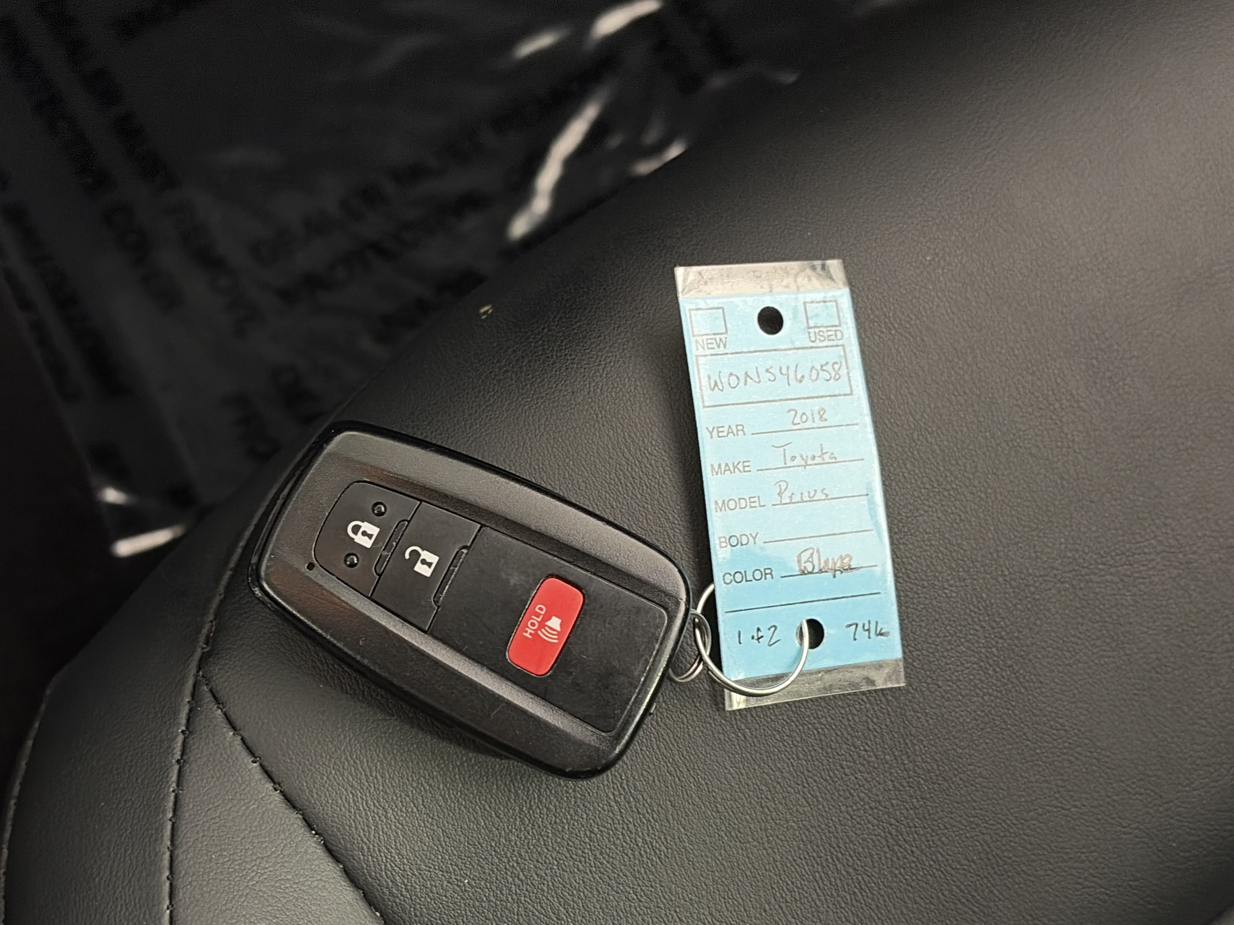 Used 2018 Toyota Prius Four Touring FWD image 32