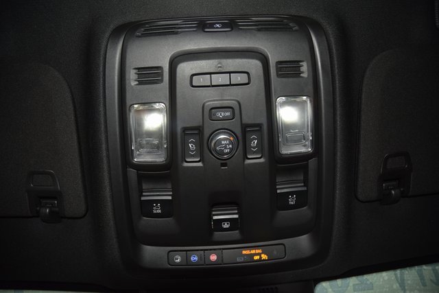 Used 2021 Cadillac Escalade Premium Luxury w/ Driver Assist Tech Package image 55