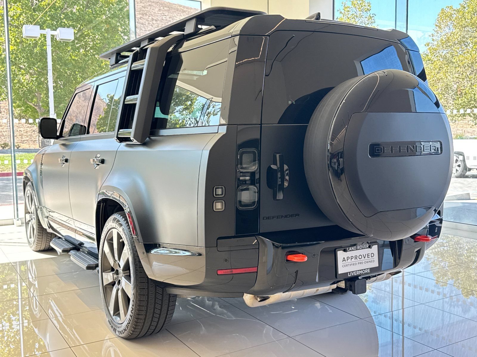 Used 2026 Land Rover Defender 130 X AWD/4WD image 4
