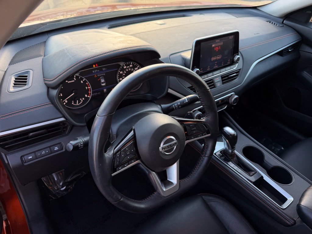 Used 2020 Nissan Altima 2.5 SR w/ Premium Package FWD image 19