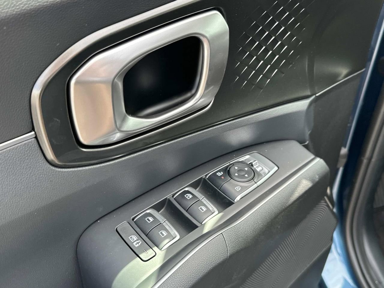 New 2025 Kia Sorento EX image 14