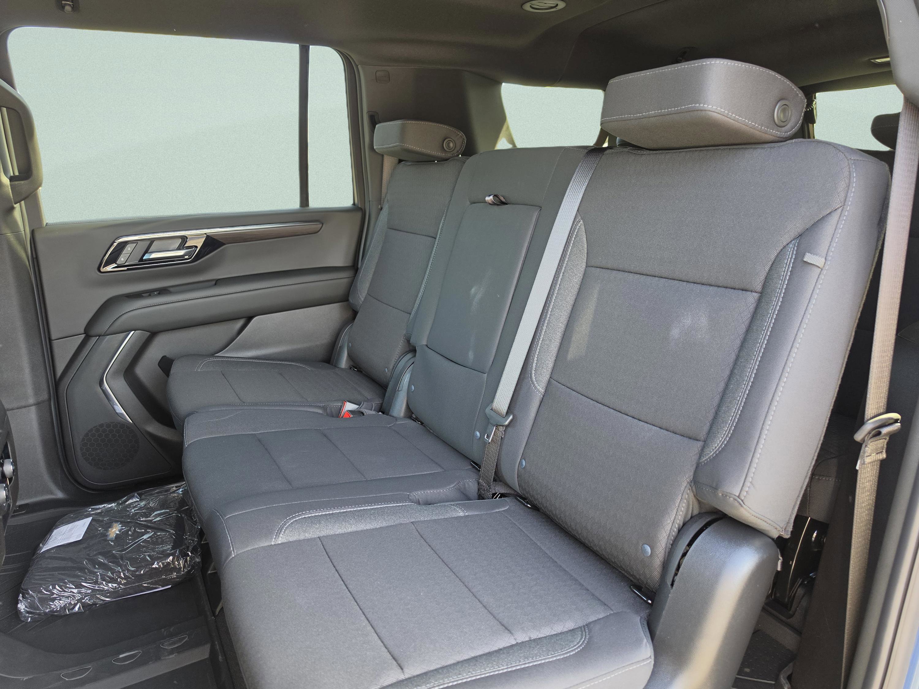 New 2026 Chevrolet Suburban LS w/ Max Trailering Package image 22