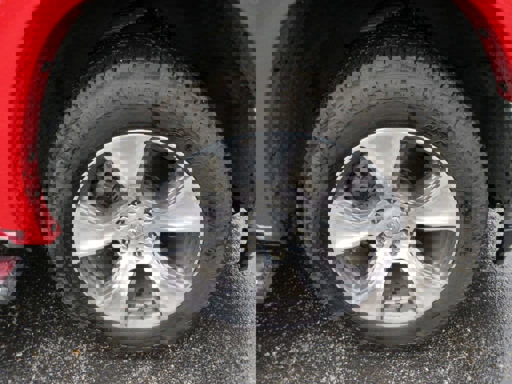 Used 2021 RAM 1500 Laramie image 9