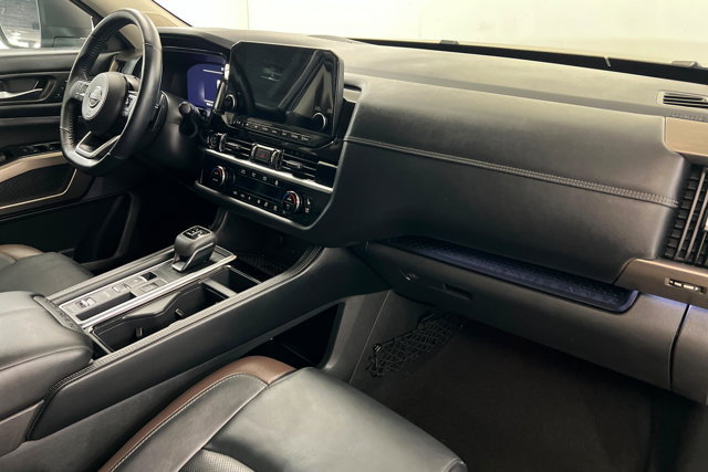 Certified 2023 Nissan Pathfinder Platinum FWD image 25