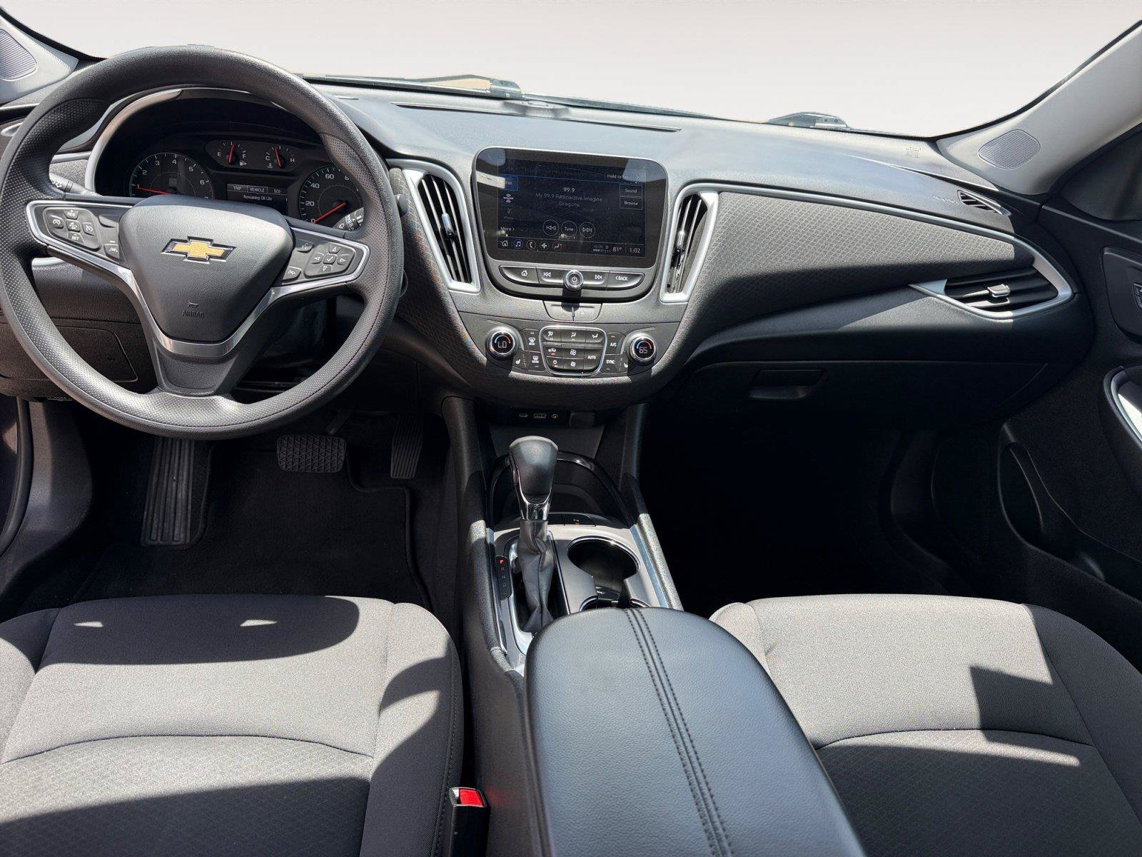 Used 2023 Chevrolet Malibu LT w/ Driver Confidence Package FWD image 13