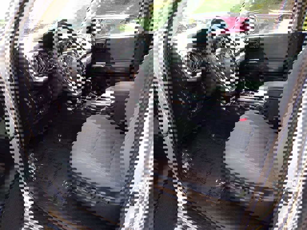 Used 2022 Toyota Tacoma 4x4 Double Cab image 14