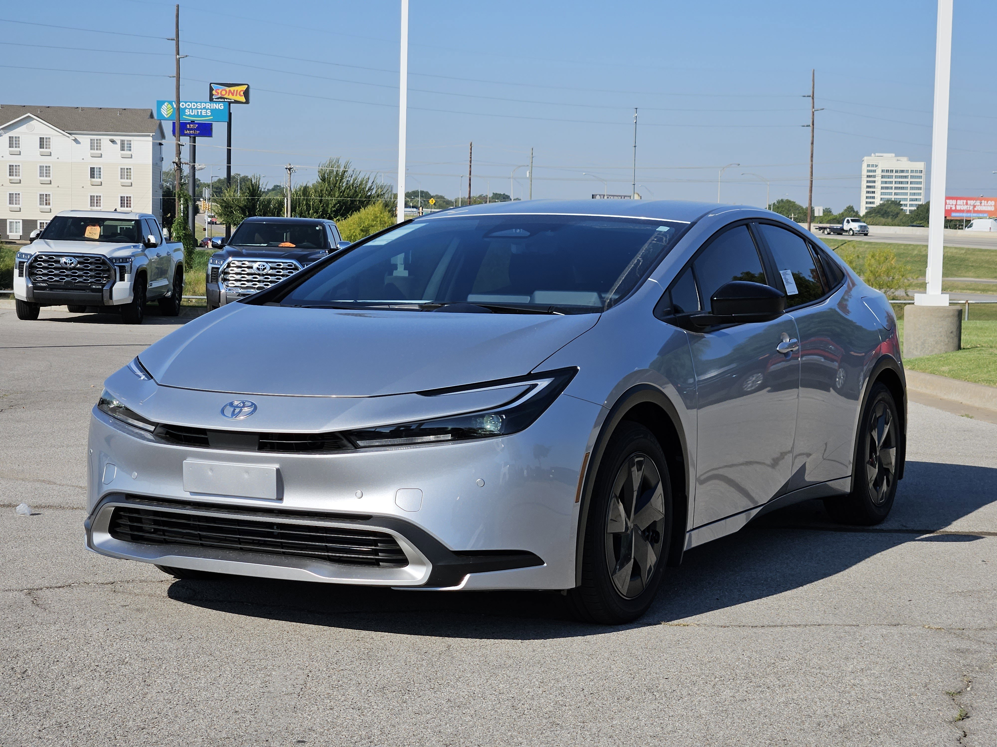 New 2026 Toyota Prius Plug-In Hybrid image 2