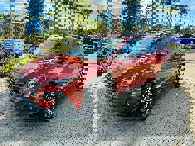 Used 2024 Subaru Crosstrek 2.0i Premium image 3