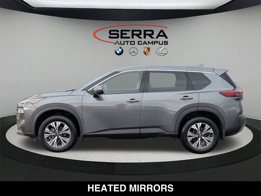 Used 2021 Nissan Rogue SV image 16