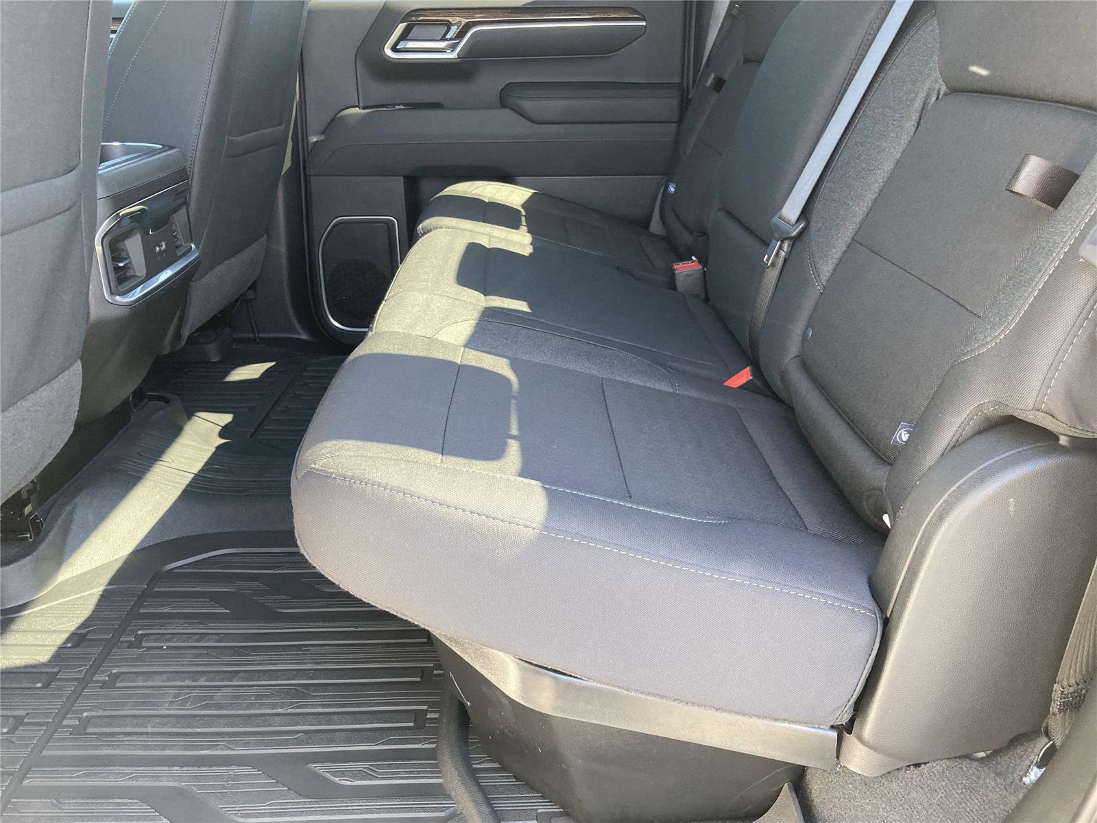 New 2026 GMC Sierra 1500 Elevation image 18