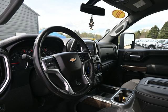Used 2020 Chevrolet Silverado 2500 LT w/ All Star Edition AWD/4WD image 22