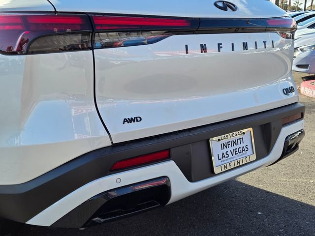 Certified 2025 INFINITI QX60 Luxe w/ Black Edition image 9