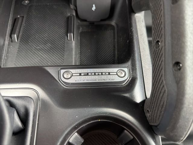 Used 2025 Ford Bronco Badlands image 34