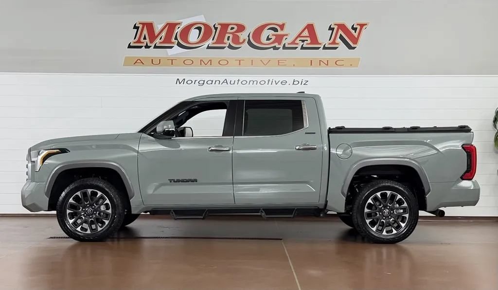 Used 2025 Toyota Tundra Limited AWD/4WD image 7
