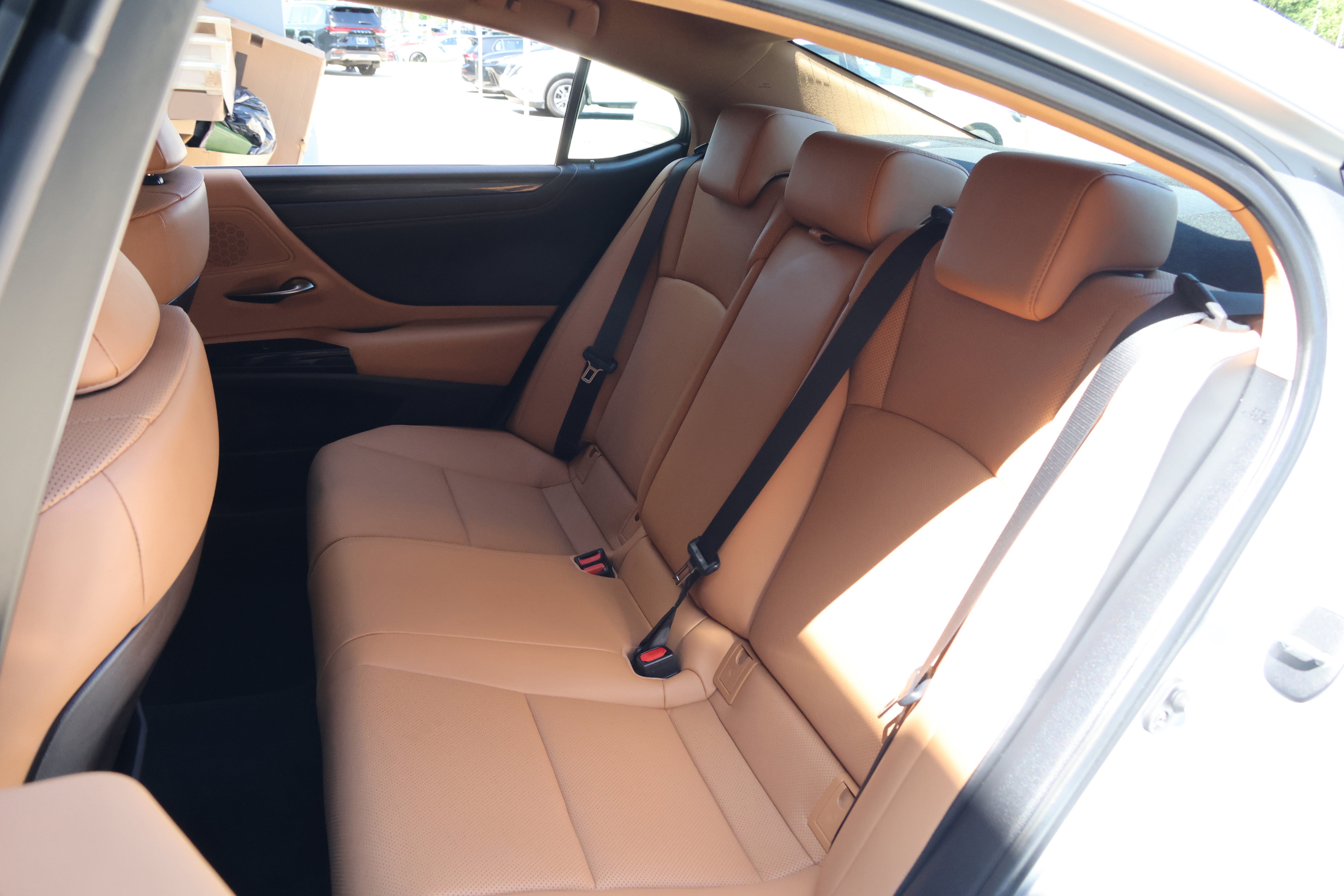 Used 2023 Lexus ES 350 w/ Accessory Package (Z1) FWD image 33