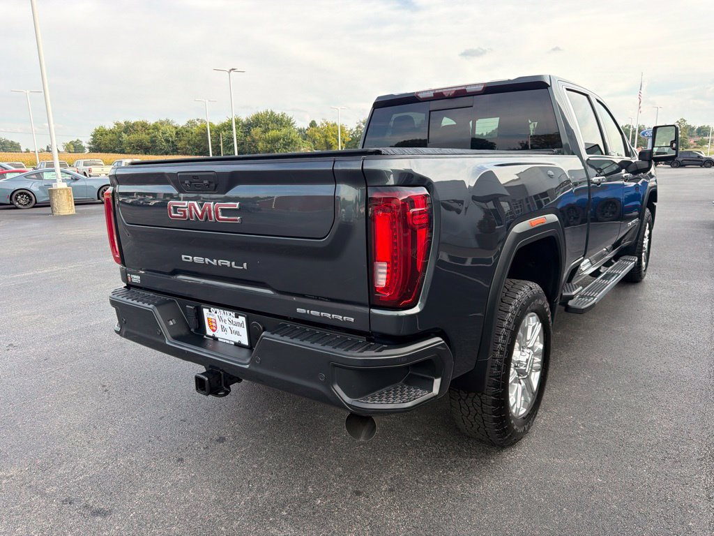 Used 2021 GMC Sierra 3500 Denali w/ Denali Ultimate Package AWD/4WD image 5