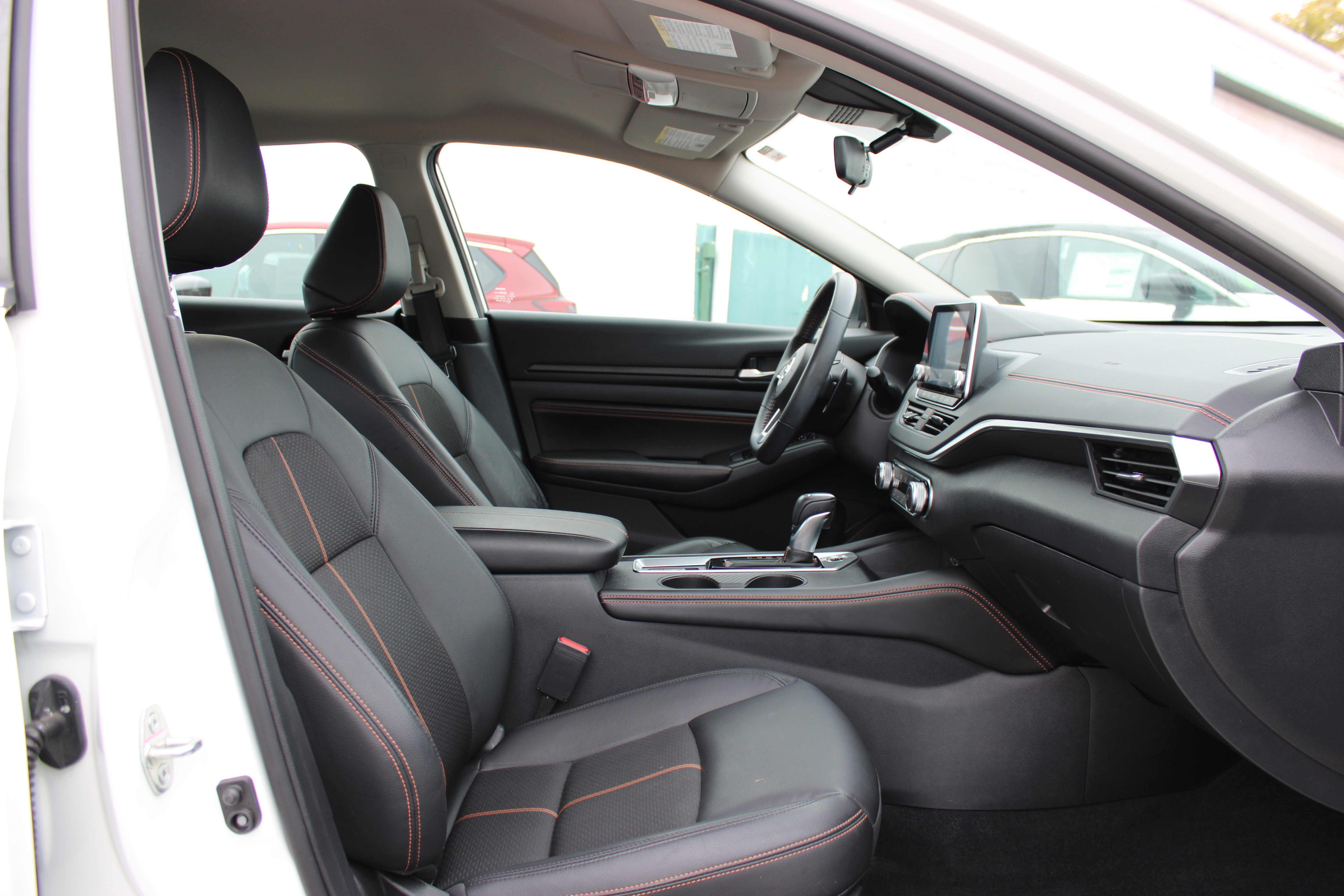 Certified 2022 Nissan Altima 2.5 SR image 13