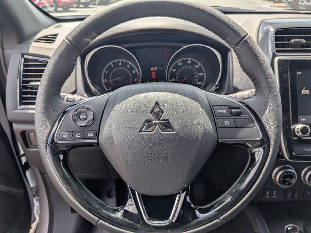 Used 2026 Mitsubishi Outlander Sport SEL AWD/4WD image 32