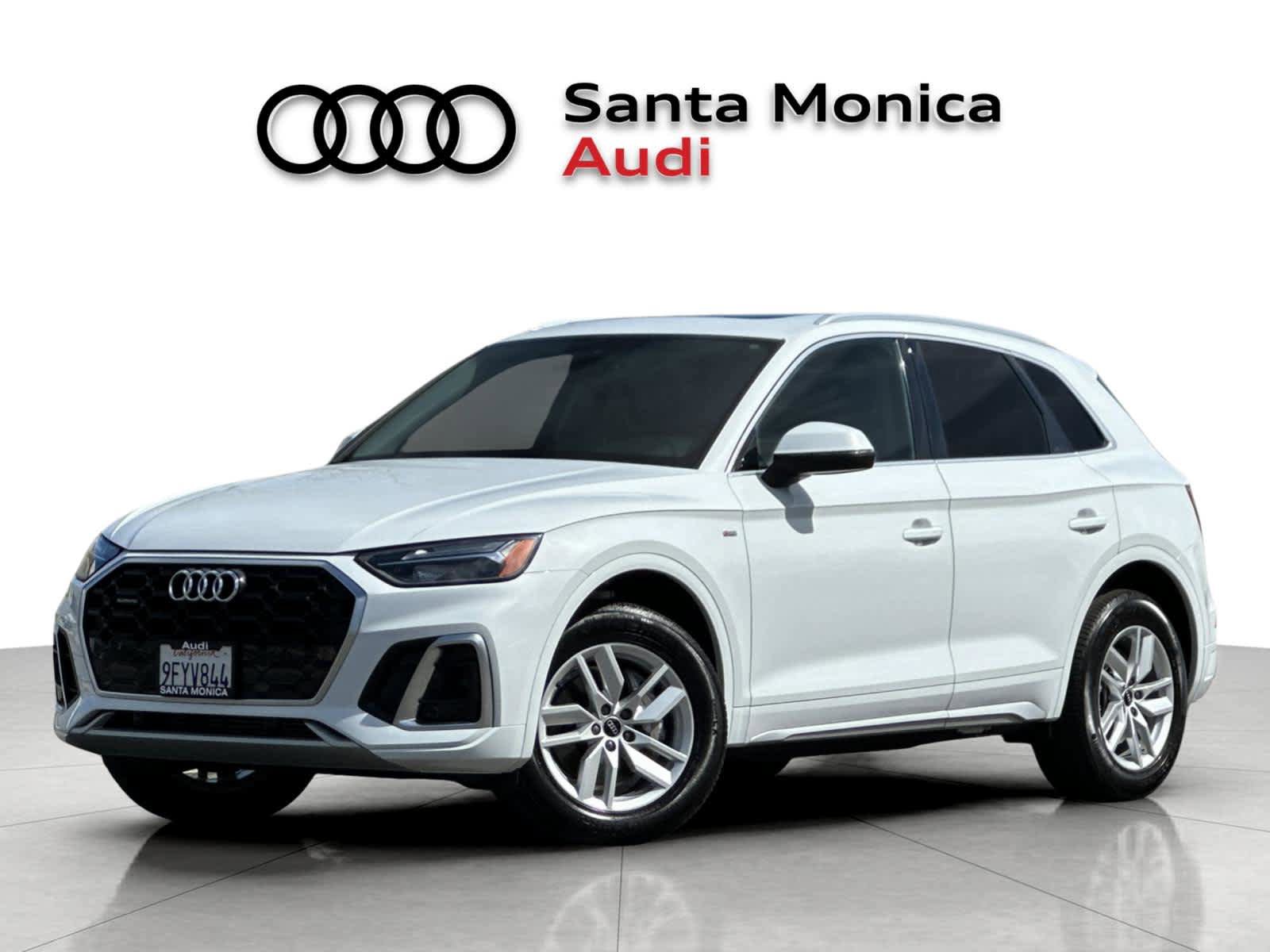 Used 2023 Audi Q5 2.0T Premium w/ Convenience Package AWD/4WD image 1