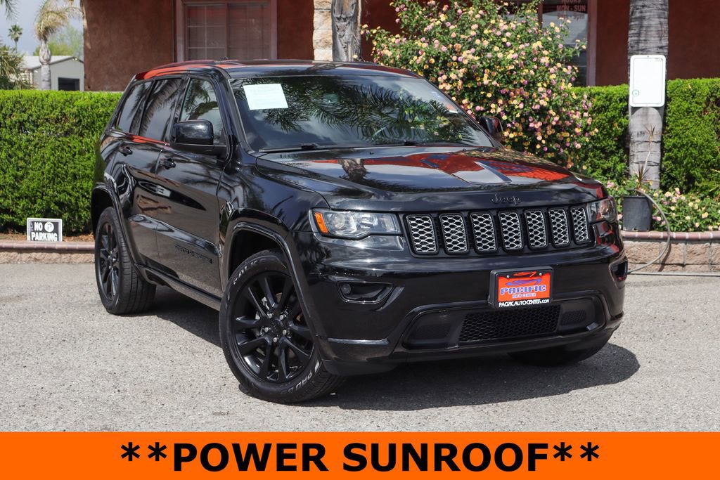 Used 2019 Jeep Grand Cherokee Altitude image 2