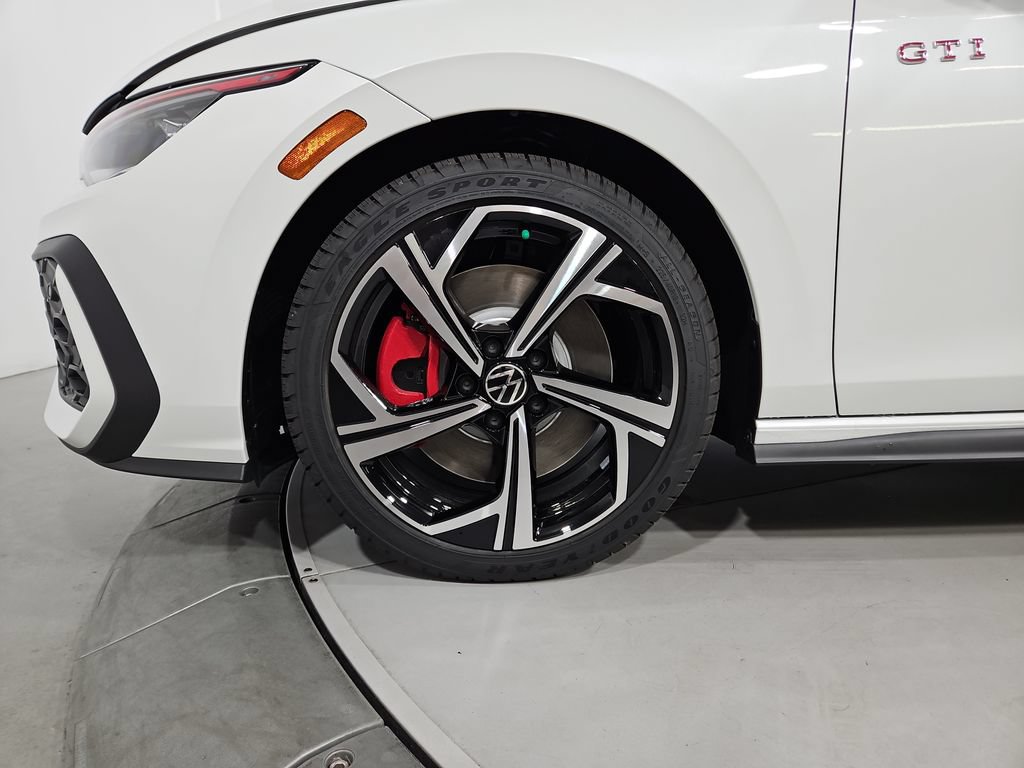 New 2026 Volkswagen GTI SE FWD image 27