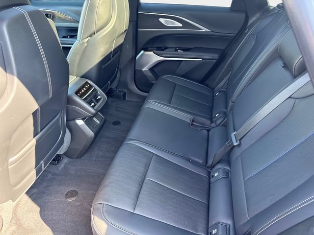 Certified 2024 Cadillac Lyriq Sport AWD/4WD image 13