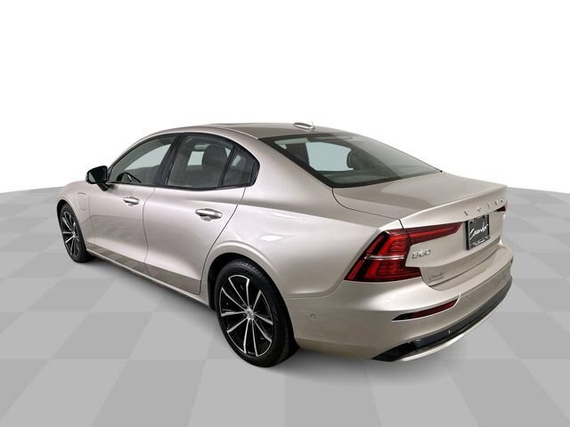 Used 2023 Volvo S60 T8 Plus AWD/4WD image 6