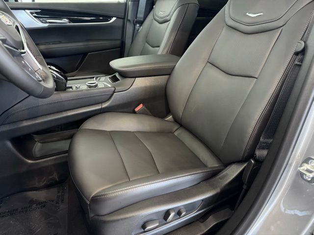 New 2026 Cadillac XT5 Premium Luxury w/ Driver Assist Package AWD/4WD image 5